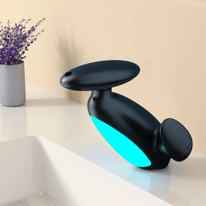 Aura Banho LED Bathroom Faucet with Pull-Out Spray